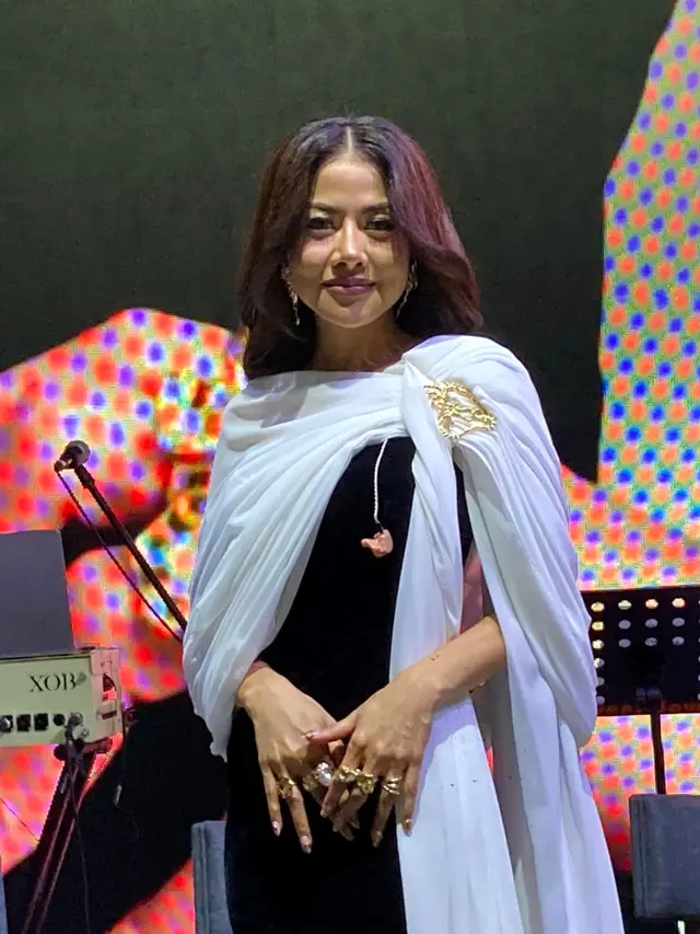 Penyanyi Asrilia Galang Dana Rp85 Juta untuk Bantu Pasien Kanker Payudara