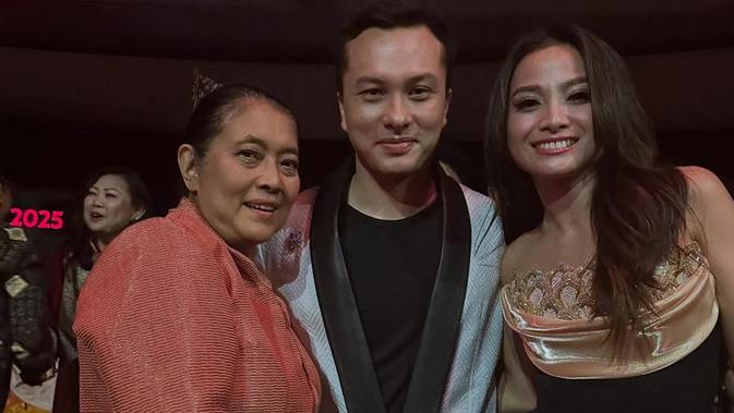 6 Potret Acha Septriasa di FFI 2025, Kenang Casting Bareng Nicholas Saputra