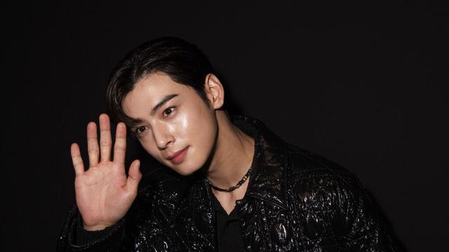 Cha Eun Woo Minta Maaf soal Masalah Pajak, Sudah Bayar Rp230 Miliar